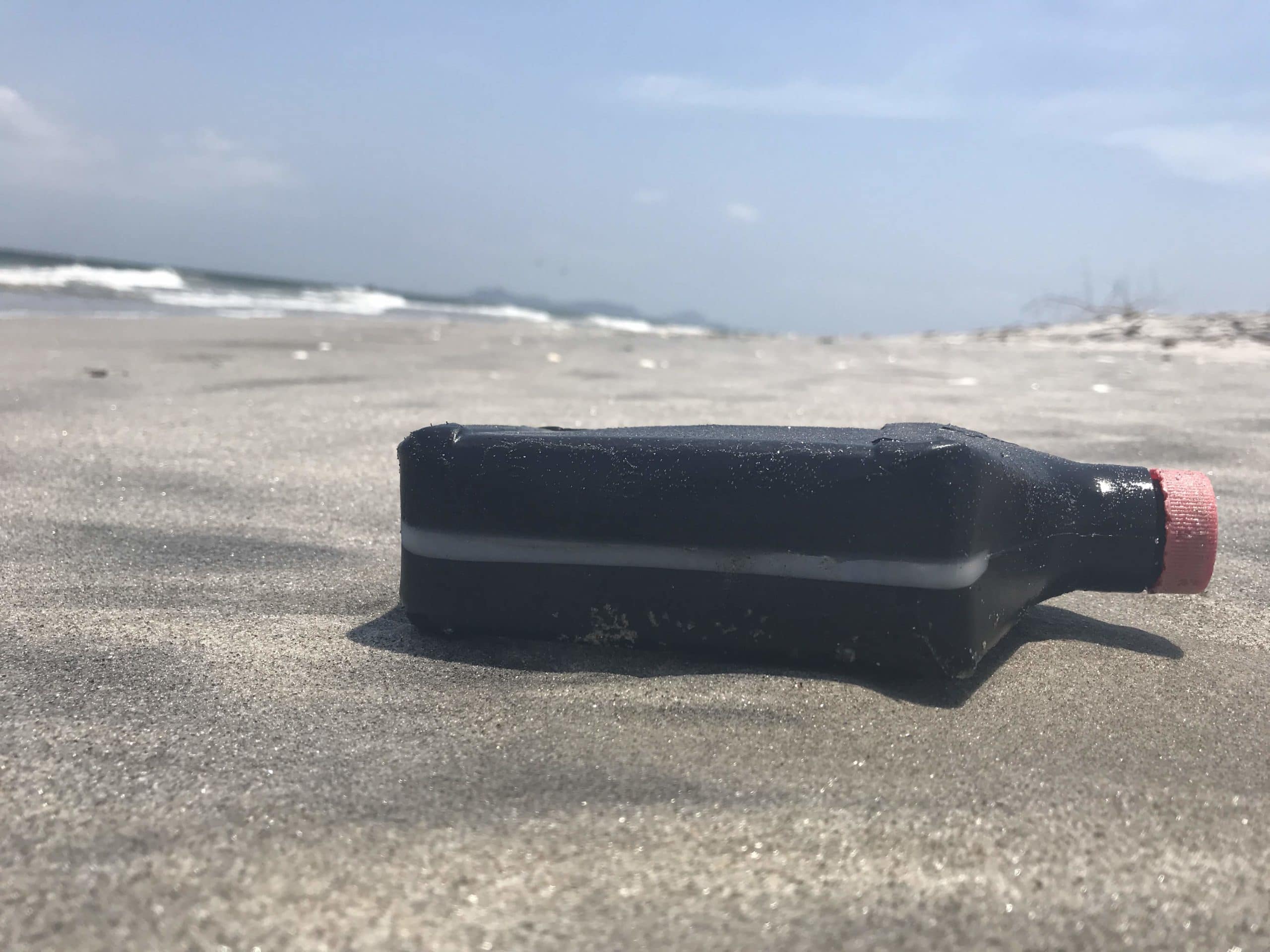 Plastic collection from the Pacific Ocean isn't easyVerdens plastproduksjon er ventet å firedobles innen 2050. Ocean Cleanup har ikke gitt opp arbeidet med å samle den før den synker til bunns.
