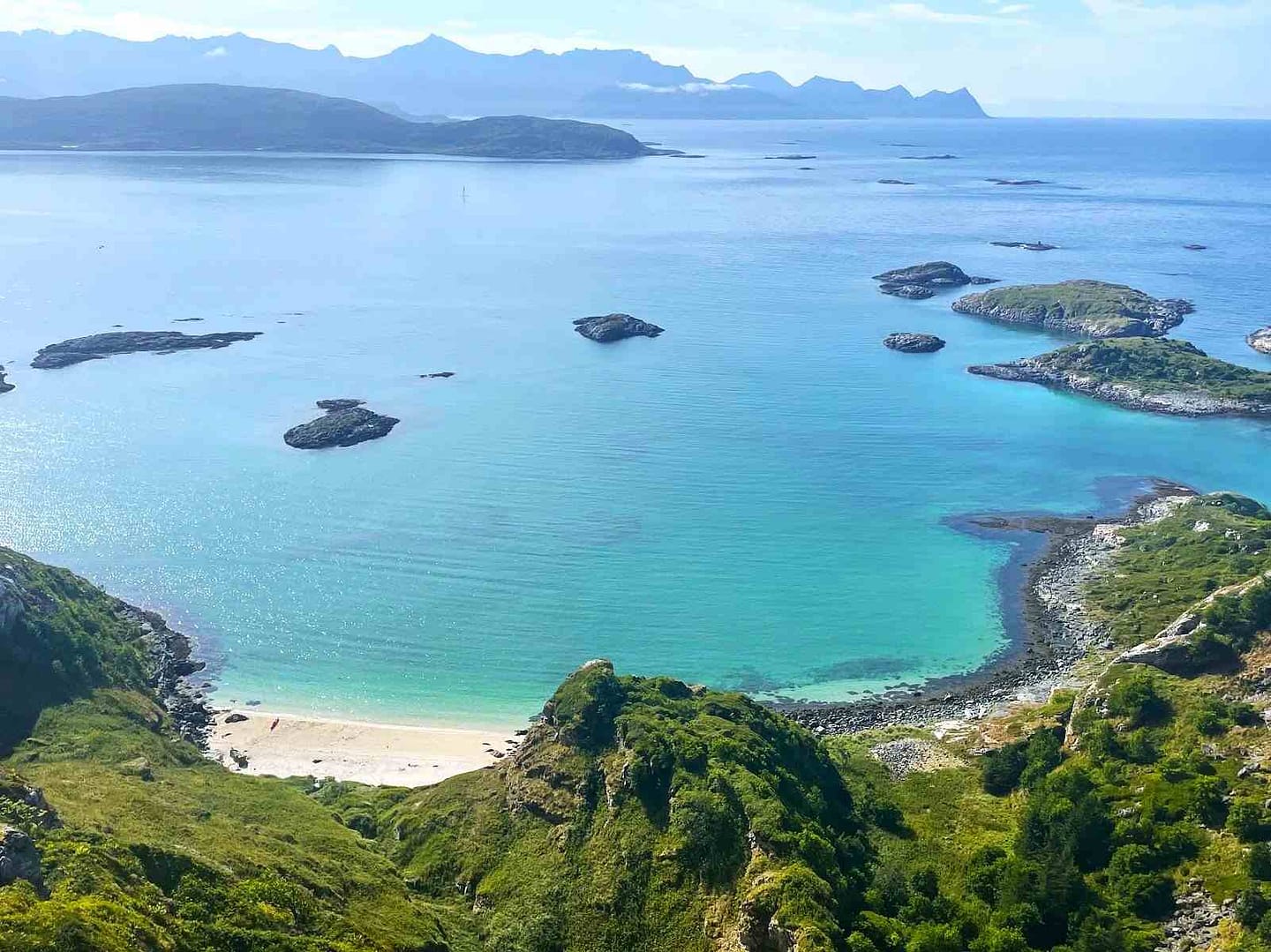 Tromsø and Hillesøy with Caribbean like beaches